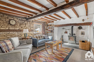 Photo 17- click for photo gallery